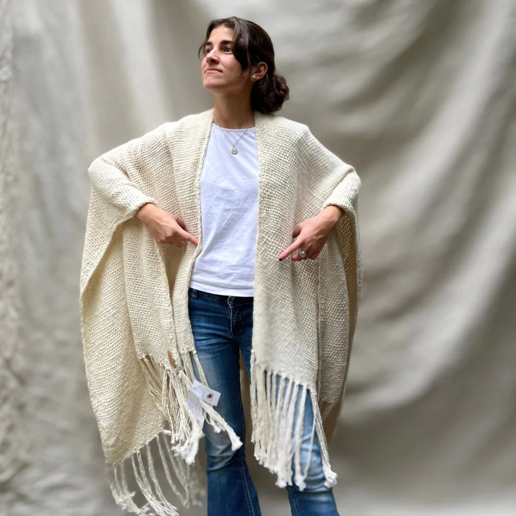 Ruana Irupé – Merino & Cotton